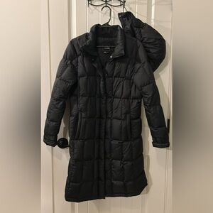 Women's size large the North Face Long Quilted Coat